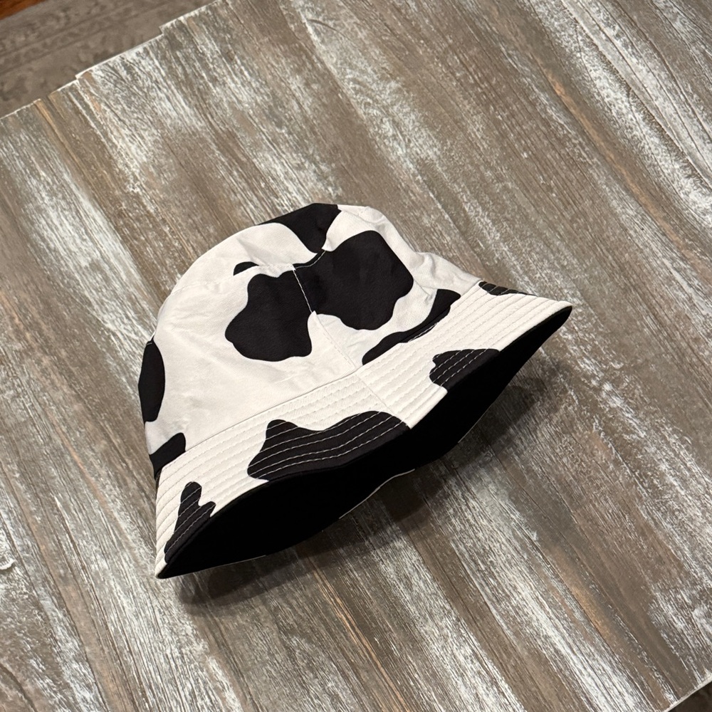 Black and White Cow Print Bucket Hat - Picture 2 of 3